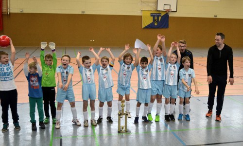 F-Junioren gewinnen Empor Cup
